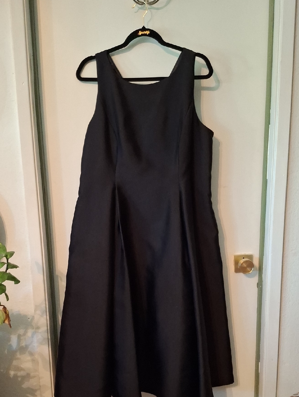 Beautiful Black Cocktail Dress With Pockets